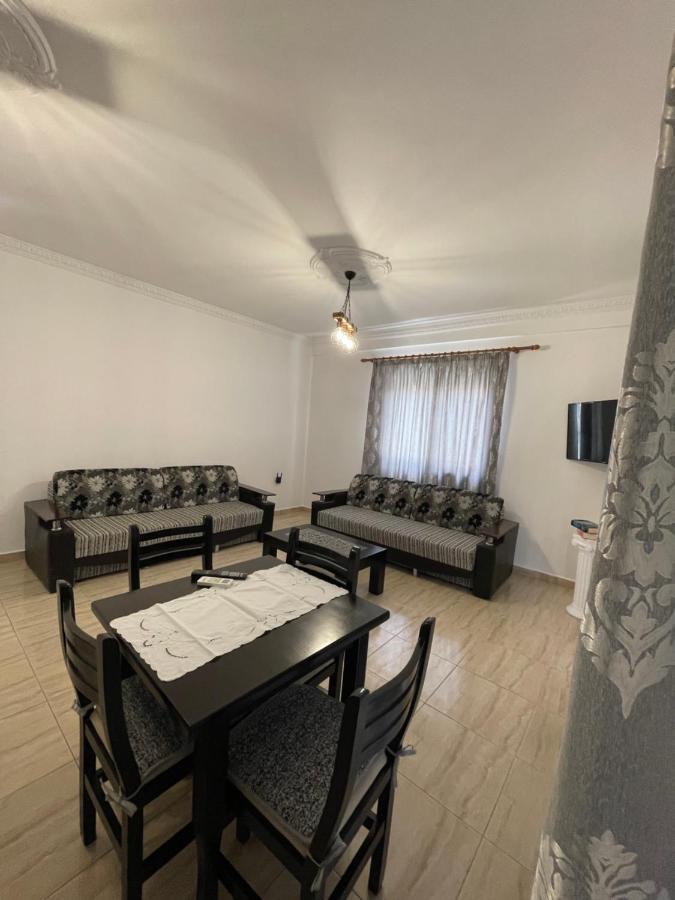 Sun And Sea Apartment Saranda Exterior foto