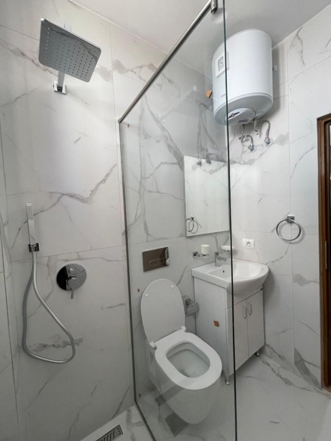 Sun And Sea Apartment Saranda Exterior foto